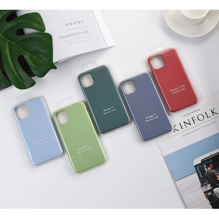 Dėklas Mag Silicone Case Apple iPhone 14 Pro raudonas