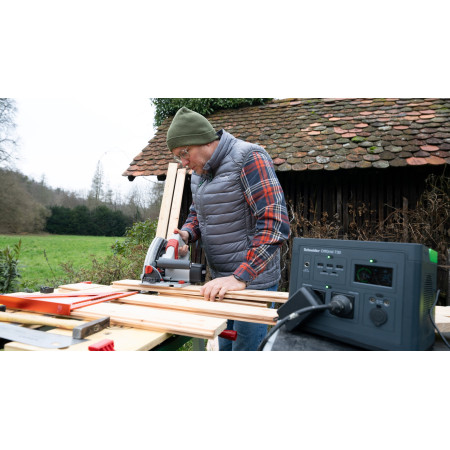 APC Nešiojama energijos stotis PPS330-GR