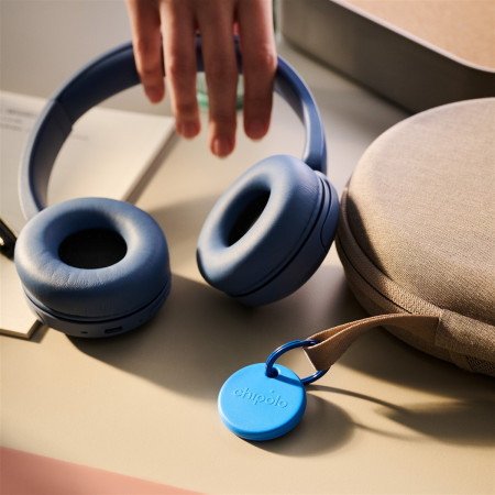 Chipolo POP – Bluetooth seklys su keičiamu akumuliatoriumi, 4 pakelis - juodas, baltas, raudonas, mėlynas