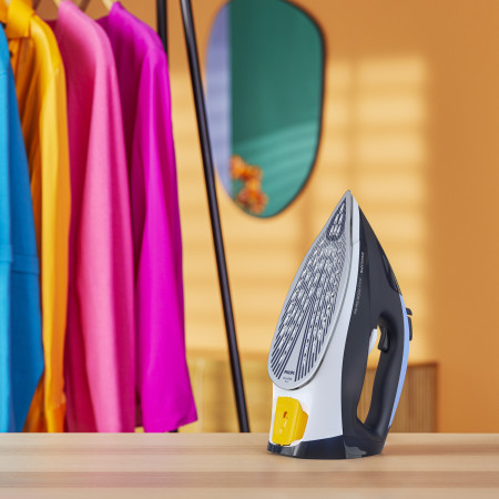 Philips Azur 7000 DST7030/20 garų lygintuvas