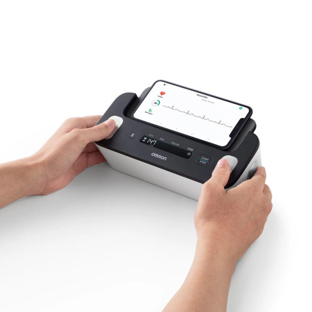 Omron Complete HEM-7530T-E3 EKG 2in1 BT balta-juoda