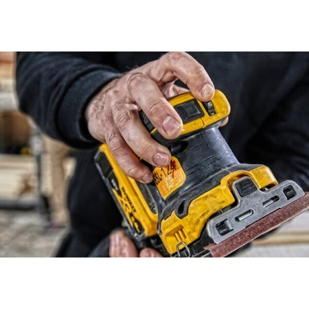 DeWalt 18V XR orbitinė šlifuoklė 1/4"