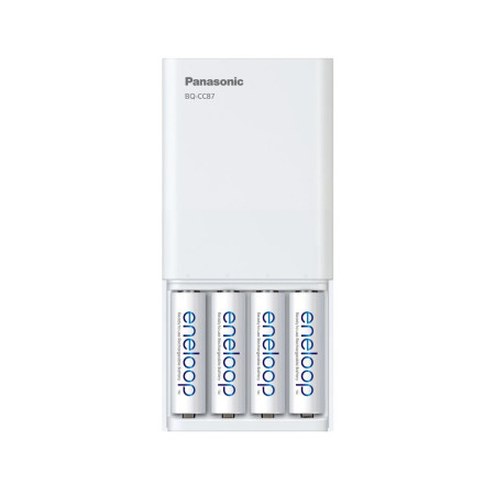 Panasonic Smartplus USB su 4 x AA Eneloop 2000 mAh
