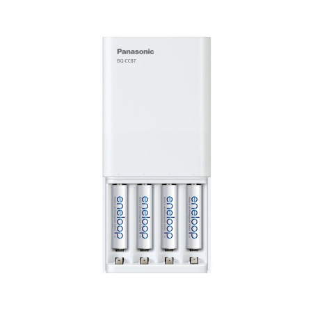 Panasonic Smartplus USB su 4 x AA Eneloop 2000 mAh