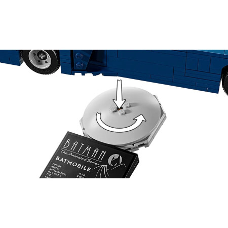 LEGO Super Heroes 76274 Batman su Batmobile prieš Harley Quinn ir Mr. Freeze