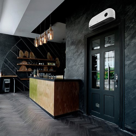 Adler AD 7751 oro užuolaida LED