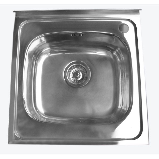 Nerūdijančio plieno plautuvė 877 uždedama su sifonu