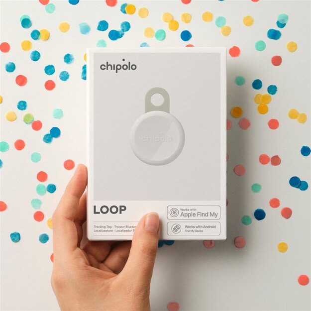 Chipolo LOOP &ndash; Rechargeable Bluetooth Tracker with Silicone Loop for iOS & Android, Chalk 1