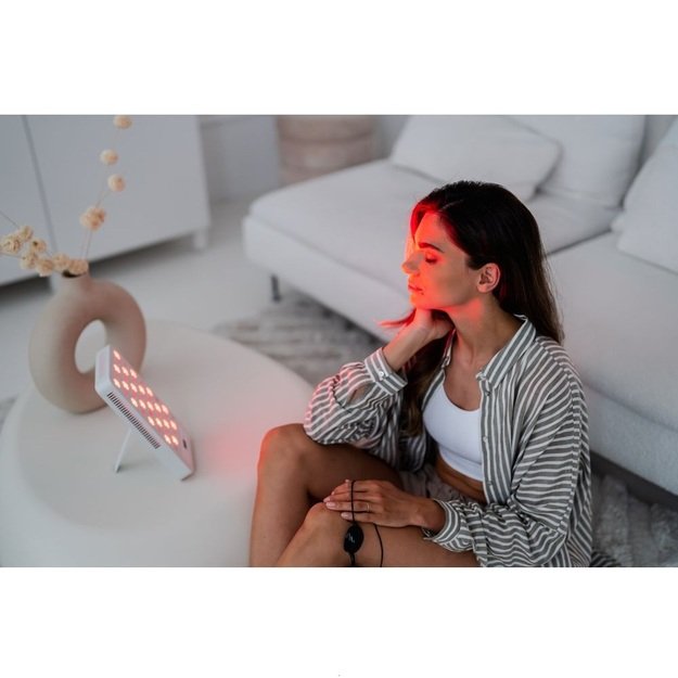 Beautifly SkinPure Therapy LED light therapy device 3