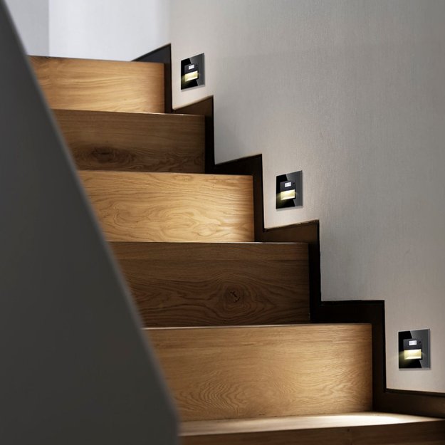 Grindų ap&scaron;vietimo modulis Feelspot, juodas 2